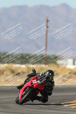 media/Oct-17-2024-Racers Edge (Thu) [[f51934c085]]/B Group/Session 4 (Turn 16)/